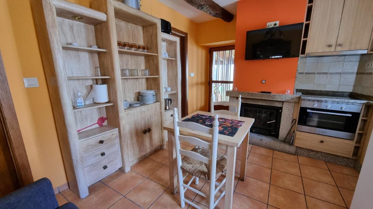 Vila Casa Jardin Mariana Lubián Exteriér fotografie